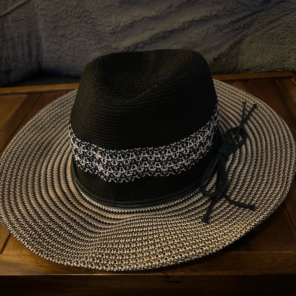Black And Gray Sun Hat